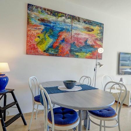 Mediterraneo Seaview Apartment By Hello Homes Сиджес Экстерьер фото