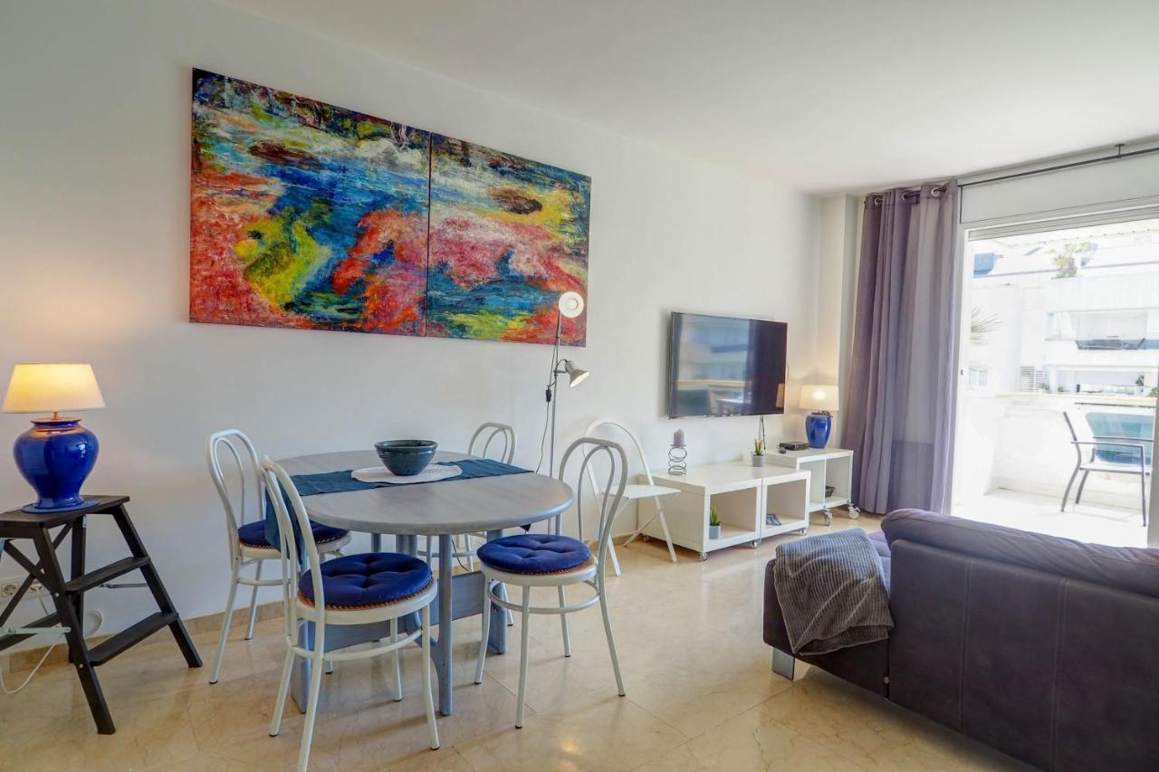 Mediterraneo Seaview Apartment By Hello Homes Сиджес Экстерьер фото