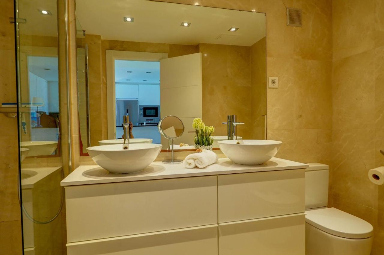 Mediterraneo Seaview Apartment By Hello Homes Сиджес Экстерьер фото